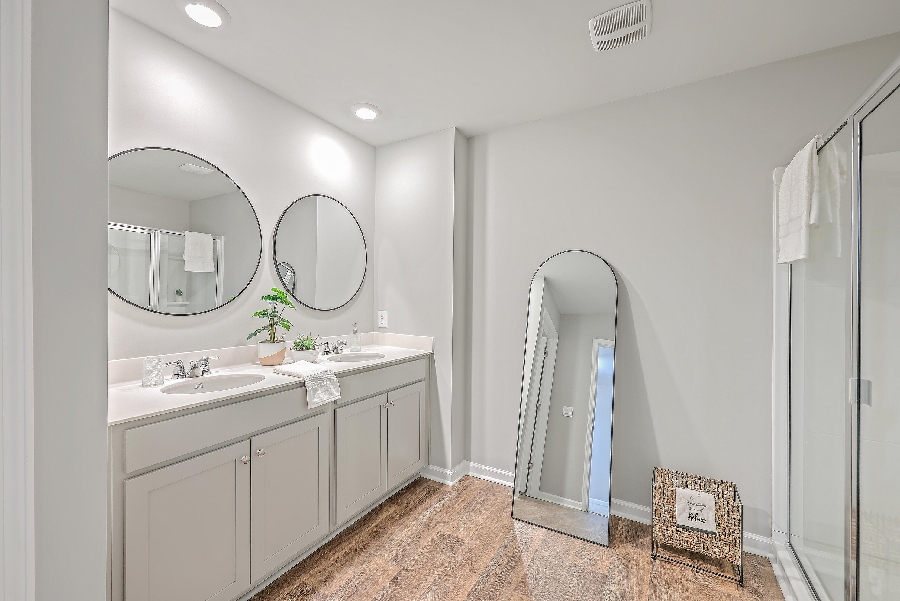 343 Lk Rdg Boulevard Summerville, SC 29486 - Photo 13 of 28 ZYN_999994_2_3_4_5_6_7
