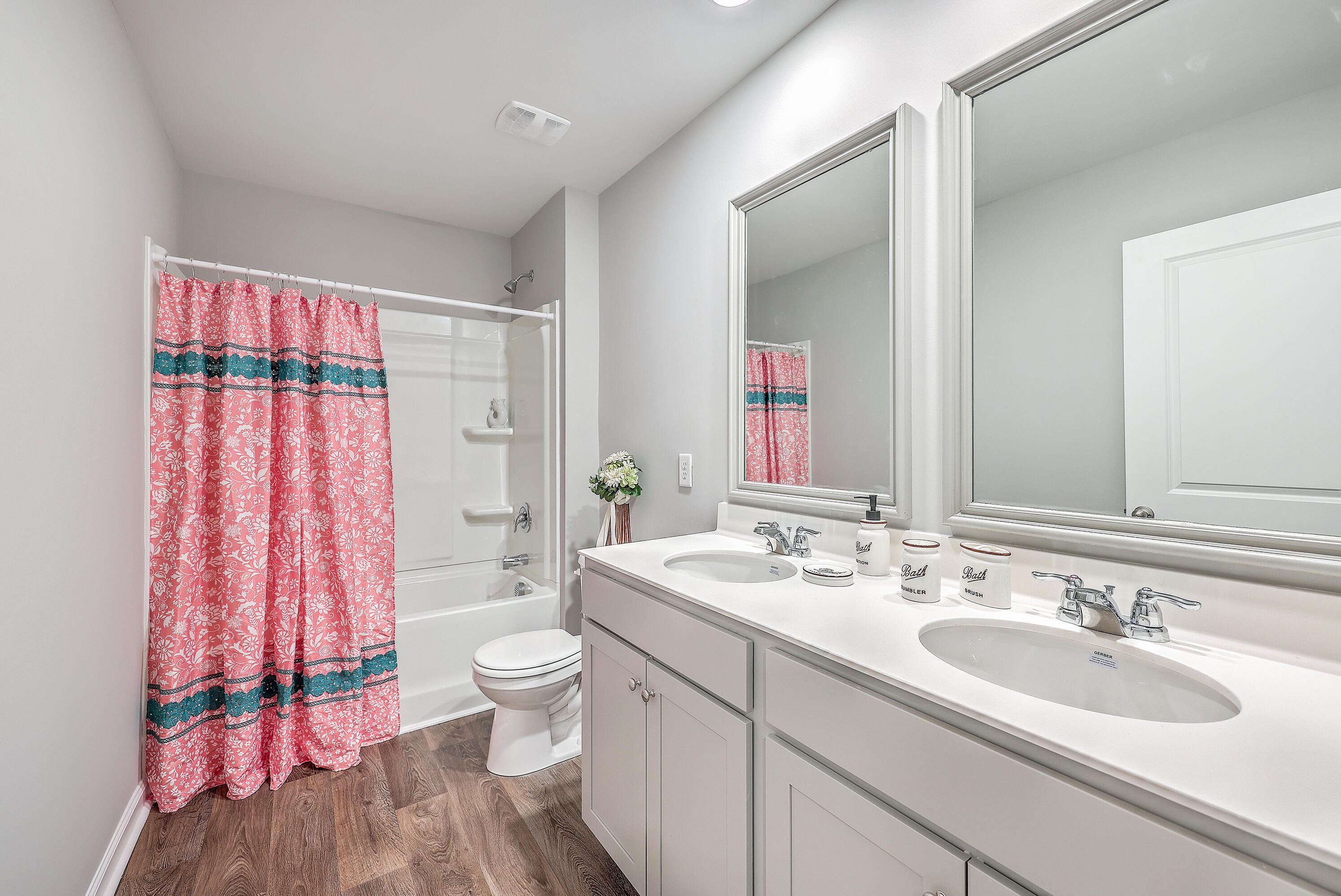 343 Lk Rdg Boulevard Summerville, SC 29486 - Photo 17 of 28 ZYN_9999992_1_2_3_4_5_6