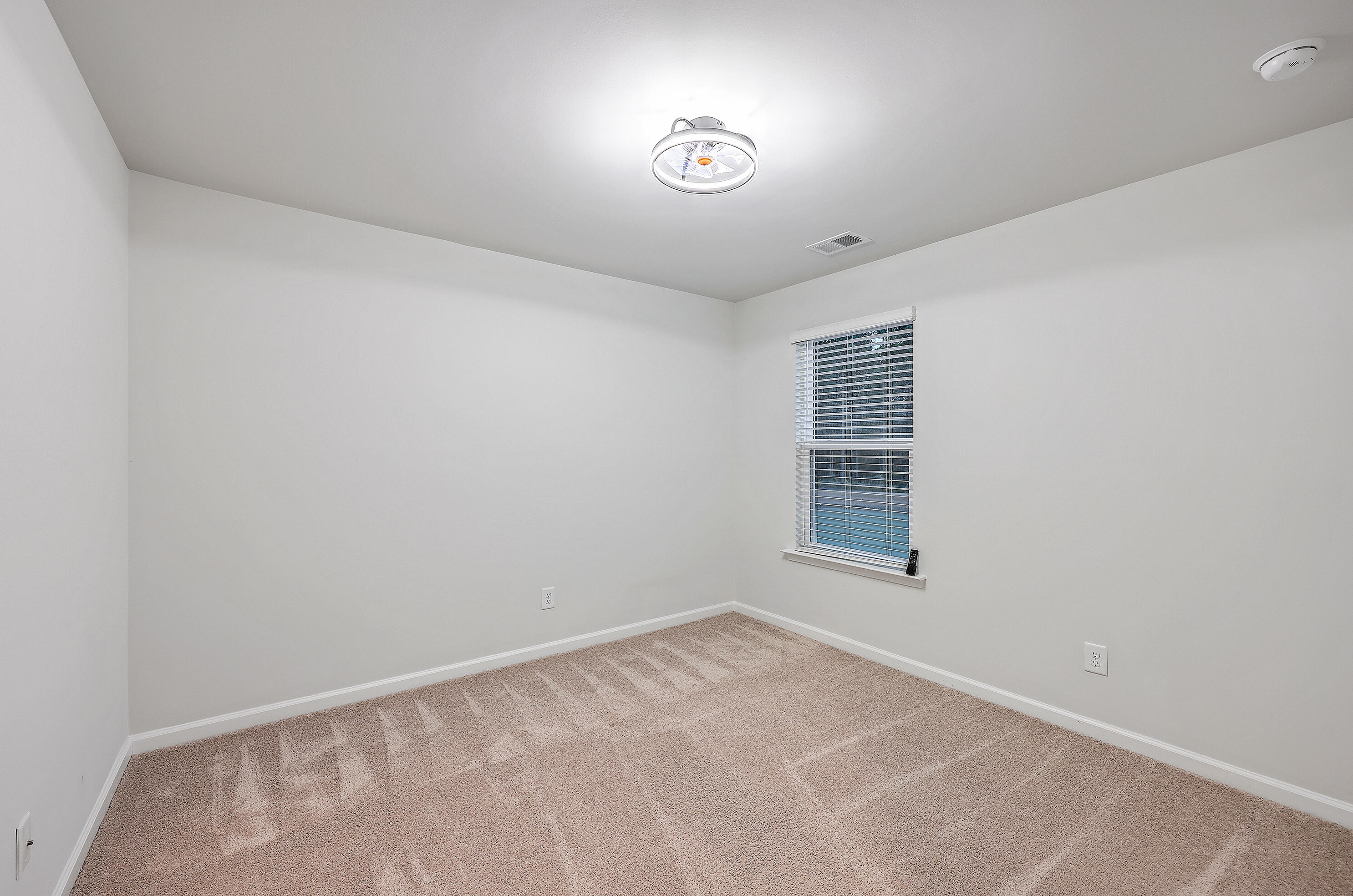 343 Lk Rdg Boulevard Summerville, SC 29486 - Photo 18 of 28 ZYN_999999_37_38_39_40_41_42