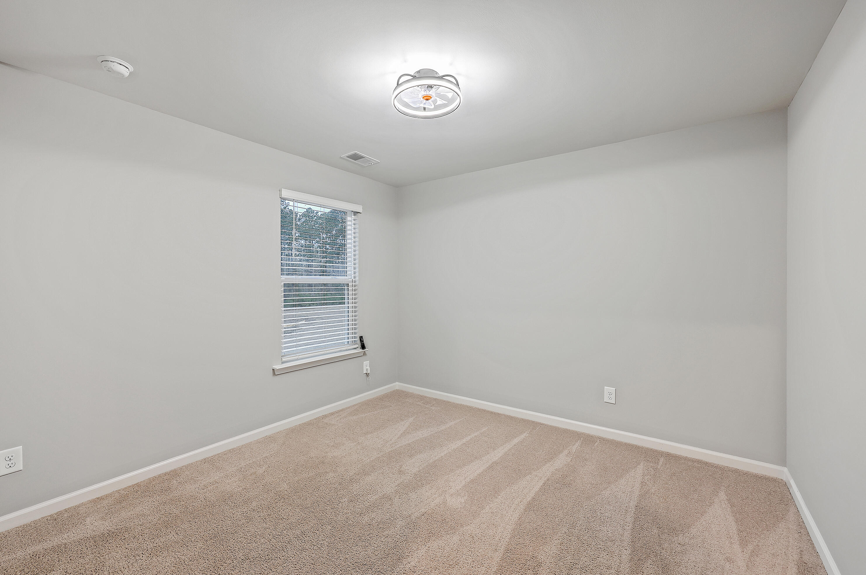 343 Lk Rdg Boulevard Summerville, SC 29486 - Photo 19 of 28 ZYN_9999991_4_5_6_7_8_9