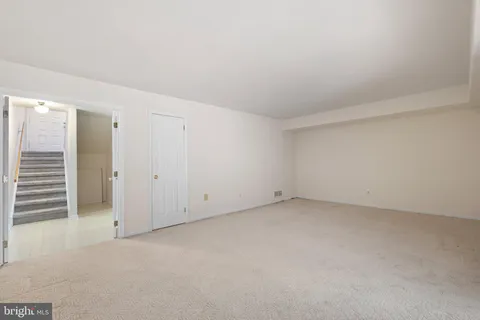 $275,000 | 807 Birch Lane, Wilmington, DE 19809