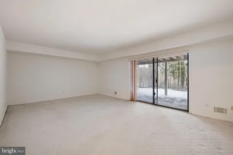 $275,000 | 807 Birch Lane, Wilmington, DE 19809