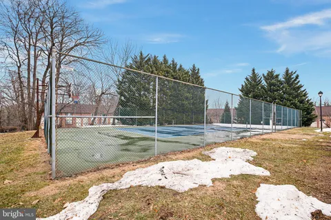 $275,000 | 807 Birch Lane, Wilmington, DE 19809