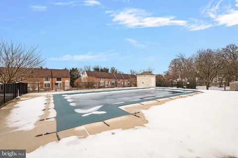 $275,000 | 807 Birch Lane, Wilmington, DE 19809