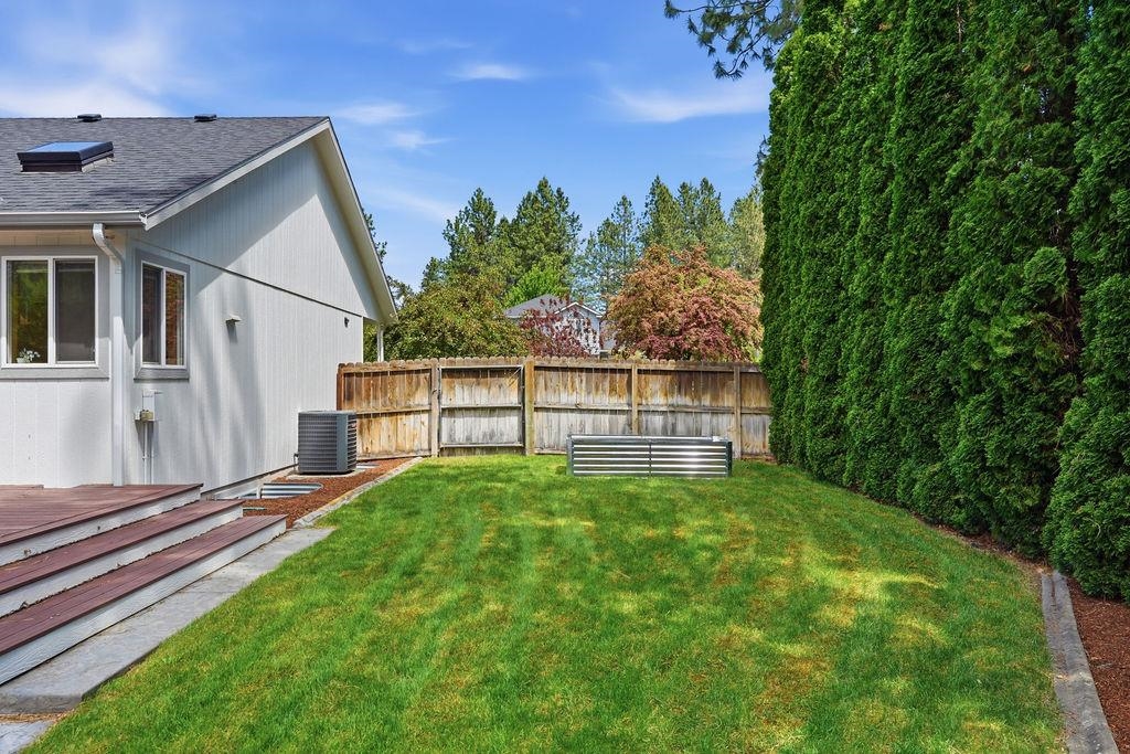 4406 East Woodglen Road Mead, WA 99021 - Photo 35 of 48