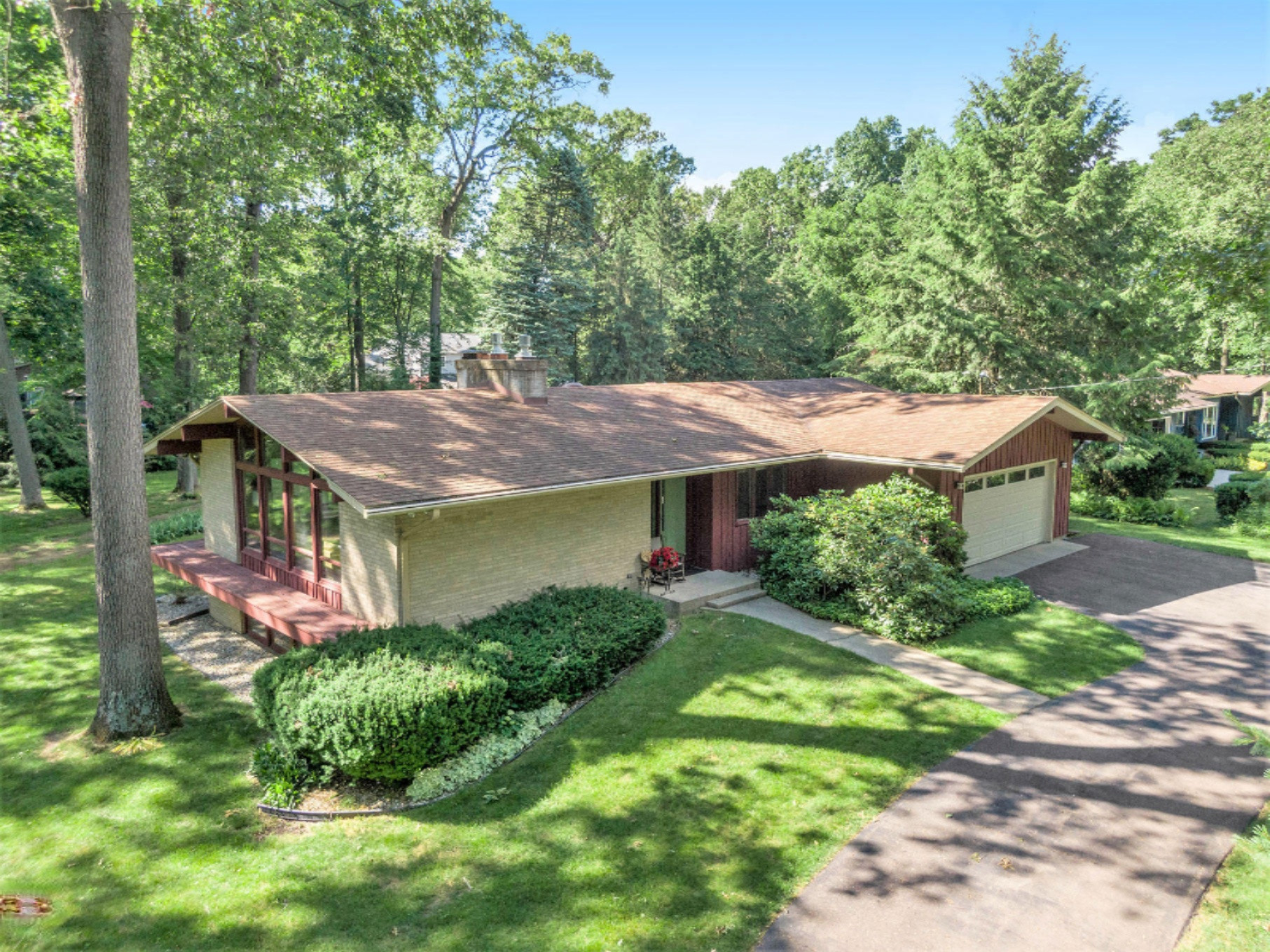 6746 Angling Road Portage, MI 49024 - Photo 3 of 50 DJI_0600