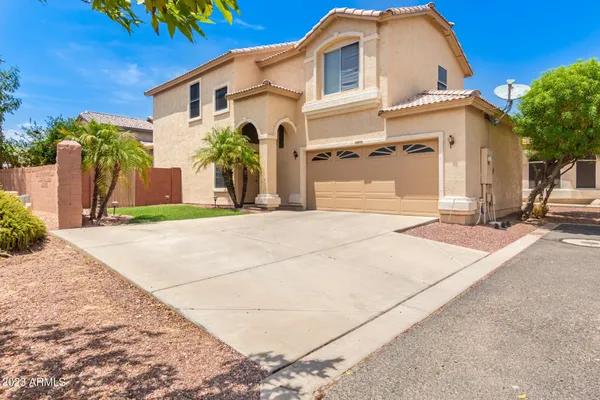 $2,495 | 3316 East Tierra Buena Lane, Phoenix, AZ 85032