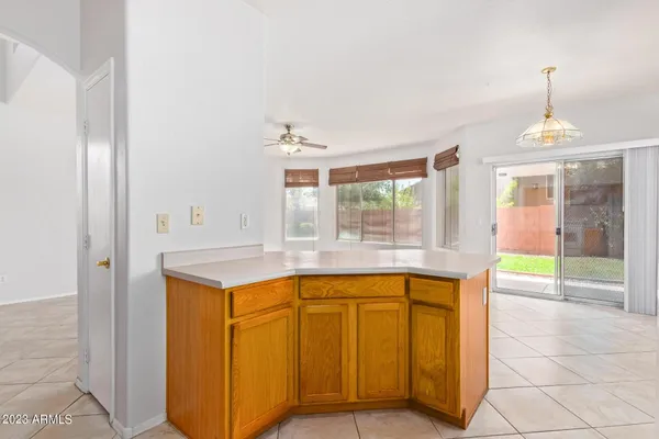 $2,495 | 3316 East Tierra Buena Lane, Phoenix, AZ 85032