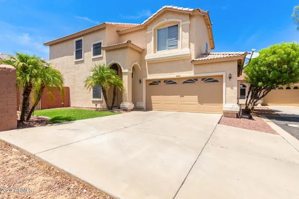 $2,495 | 3316 East Tierra Buena Lane, Phoenix, AZ 85032