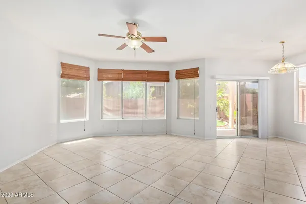 $2,495 | 3316 East Tierra Buena Lane, Phoenix, AZ 85032