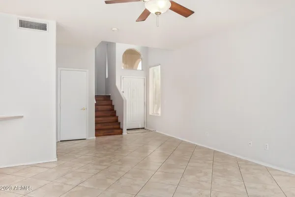 $2,495 | 3316 East Tierra Buena Lane, Phoenix, AZ 85032