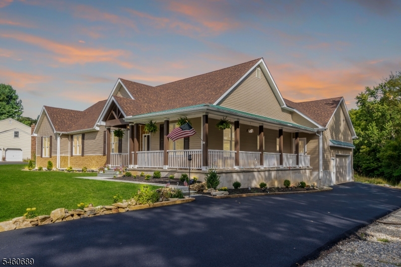 81 Belview Road Phillipsburg, NJ 08865 - Photo 1 of 35 Gallery Image 1