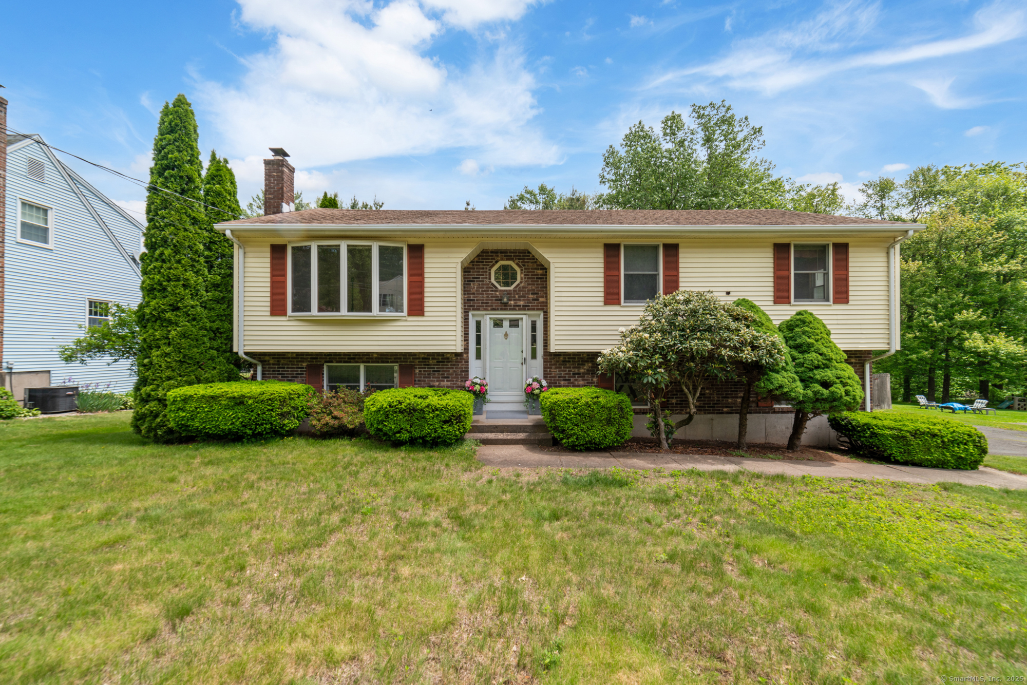 15 Shingle Mill Road Bristol, CT 06010 - Photo 1 of 1