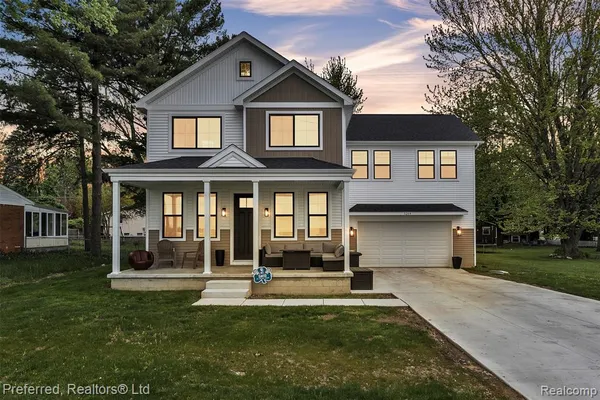 $3,900 | 5264 Cooley Lake Road, Waterford, MI 48327