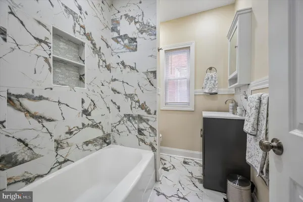 $250,000 | 757 South 51st Street, Philadelphia, PA 19143