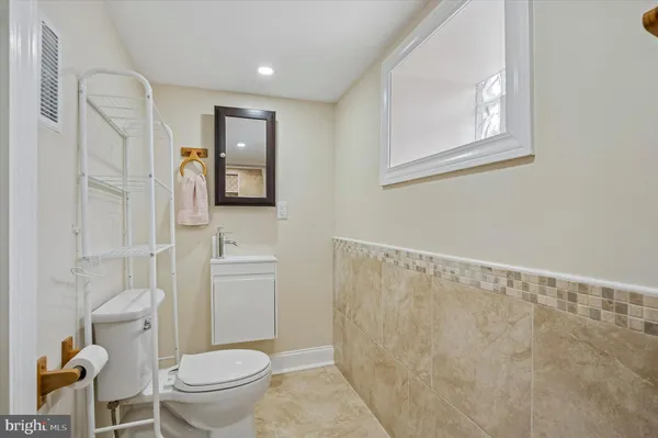 $250,000 | 757 South 51st Street, Philadelphia, PA 19143