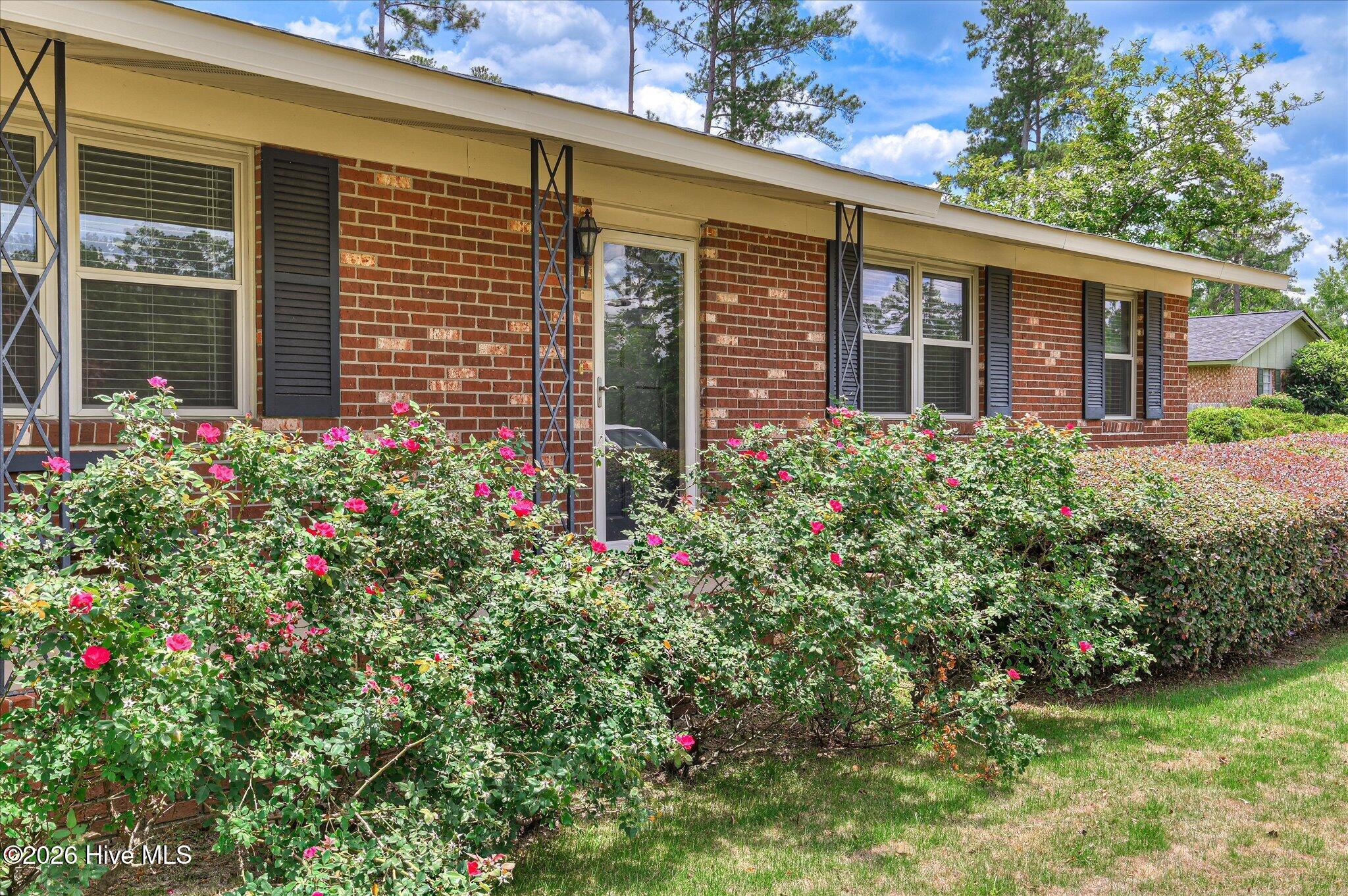 244 Flowing Wells Road Martinez, GA 30907 - Photo 5 of 43