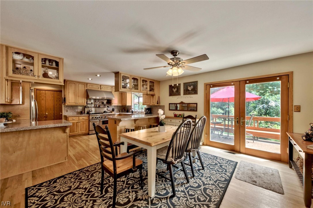 969 Cinnabar Court Incline Village, NV 89451 - Photo 12 of 28 a view of a dining room with furniture