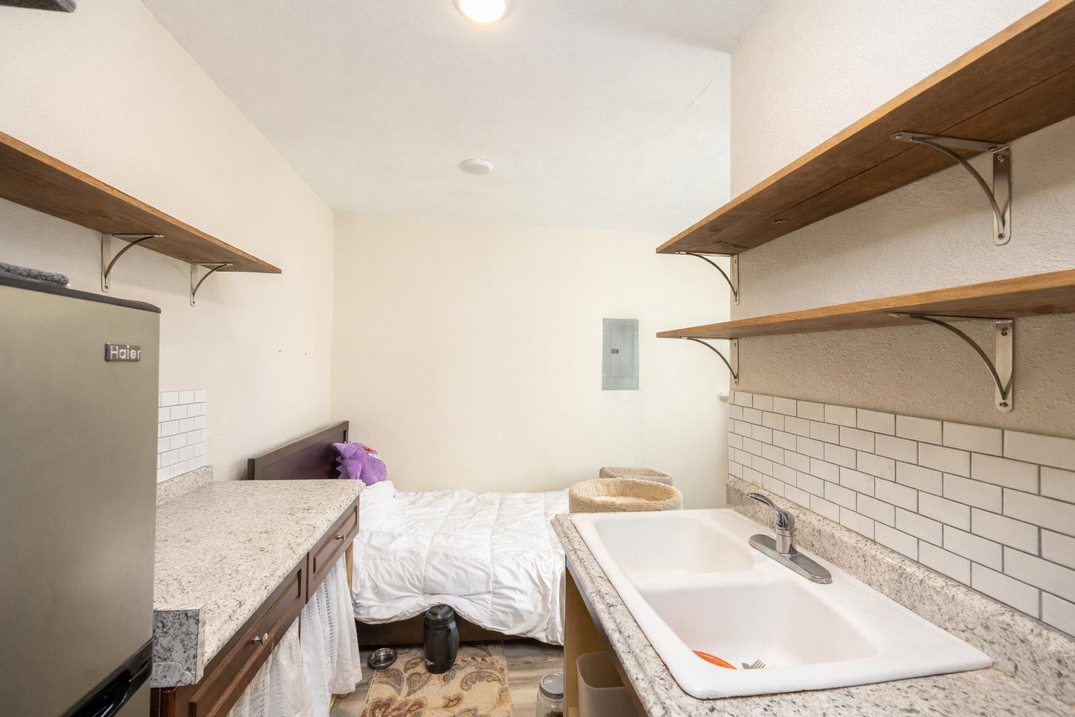 422 4th Street Cheney, WA 99004 - Photo 11 of 42