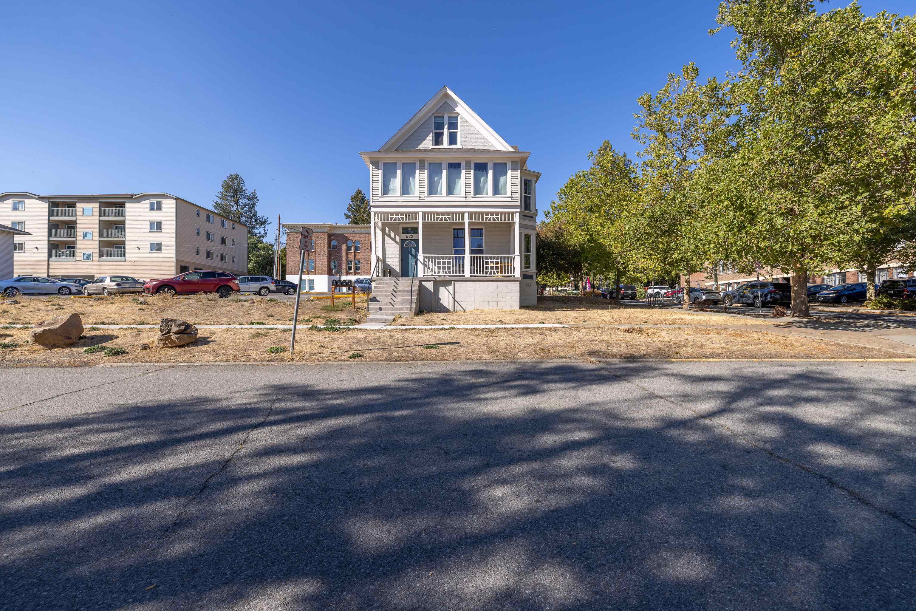 422 4th Street Cheney, WA 99004 - Photo 2 of 42