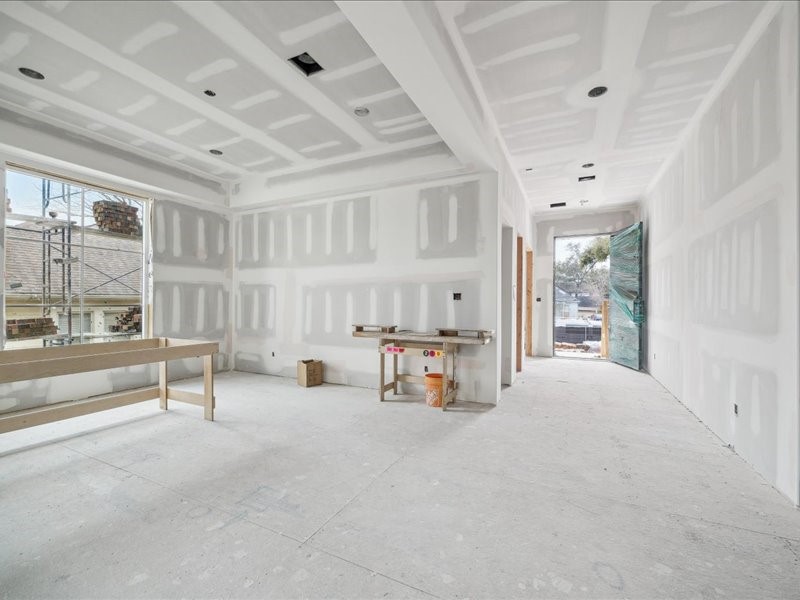 2514 Southgate Boulevard Houston, TX 77030 - Photo 9 of 38 Formal Dining Room