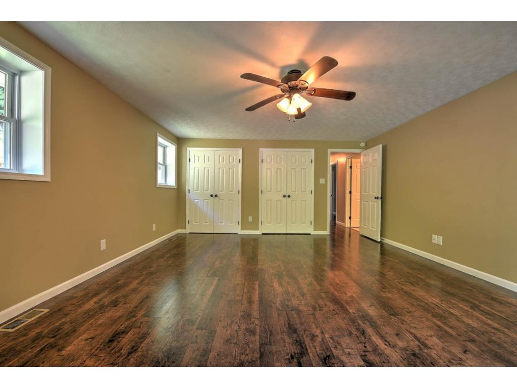 2040 Gregory Road Kingsport, TN 37665 - Photo 21 of 36 Photo 21
