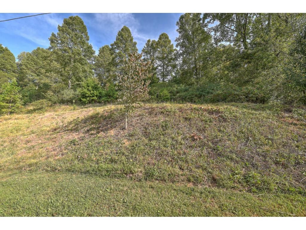2040 Gregory Road Kingsport, TN 37665 - Photo 36 of 36 Photo 36