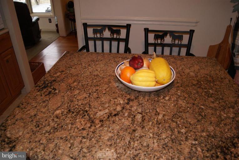 206 Richmond Road Castleton, VA 22716 - Photo 23 of 28 Kitchen