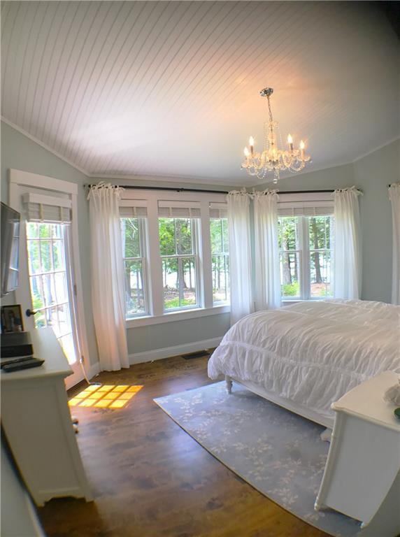 281 Point Road Hancock, ME 04640 - Photo 18 of 35 Master suite