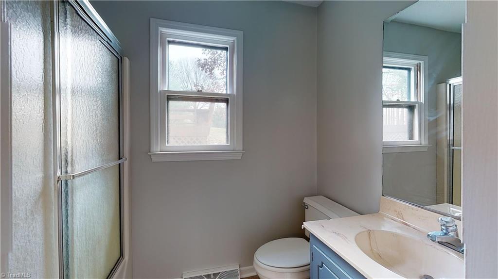 7073 Bridgewood Road Clemmons, NC 27012 - Photo 18 of 26 Gallery Image 18