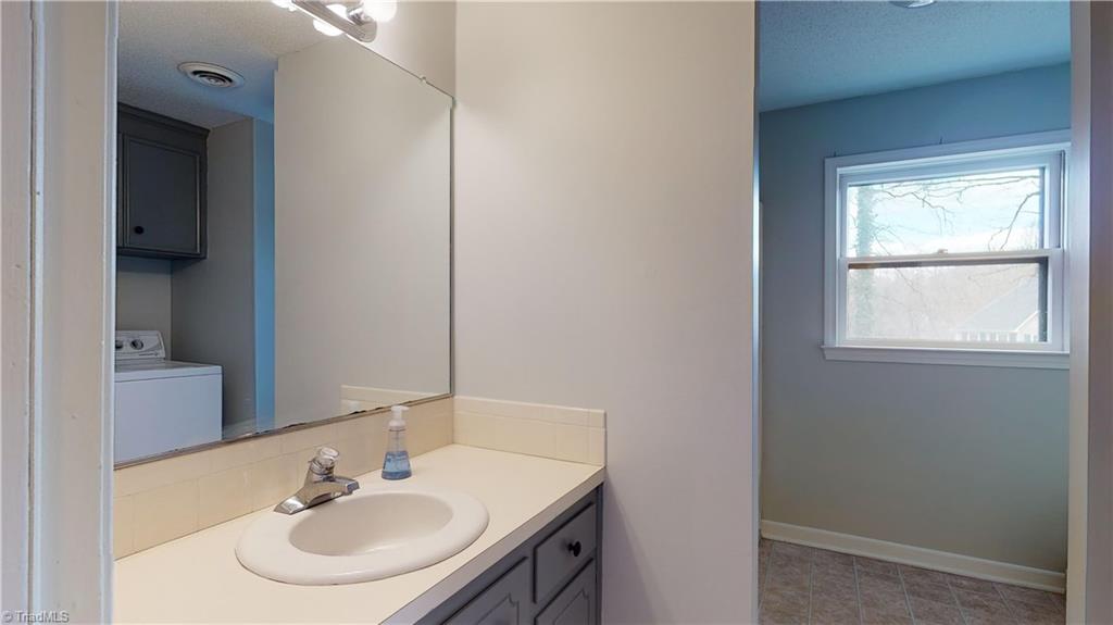 7073 Bridgewood Road Clemmons, NC 27012 - Photo 25 of 26 Gallery Image 25