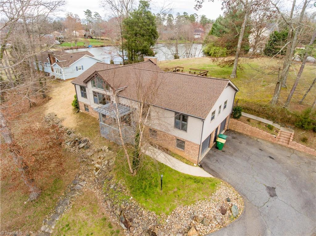 7073 Bridgewood Road Clemmons, NC 27012 - Photo 4 of 26 Gallery Image 4