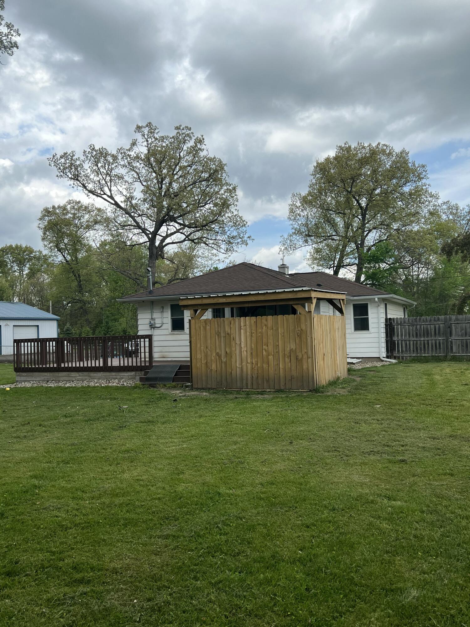 104 Ontario Road Niles, MI 49120 - Photo 16 of 43 IMG_4249