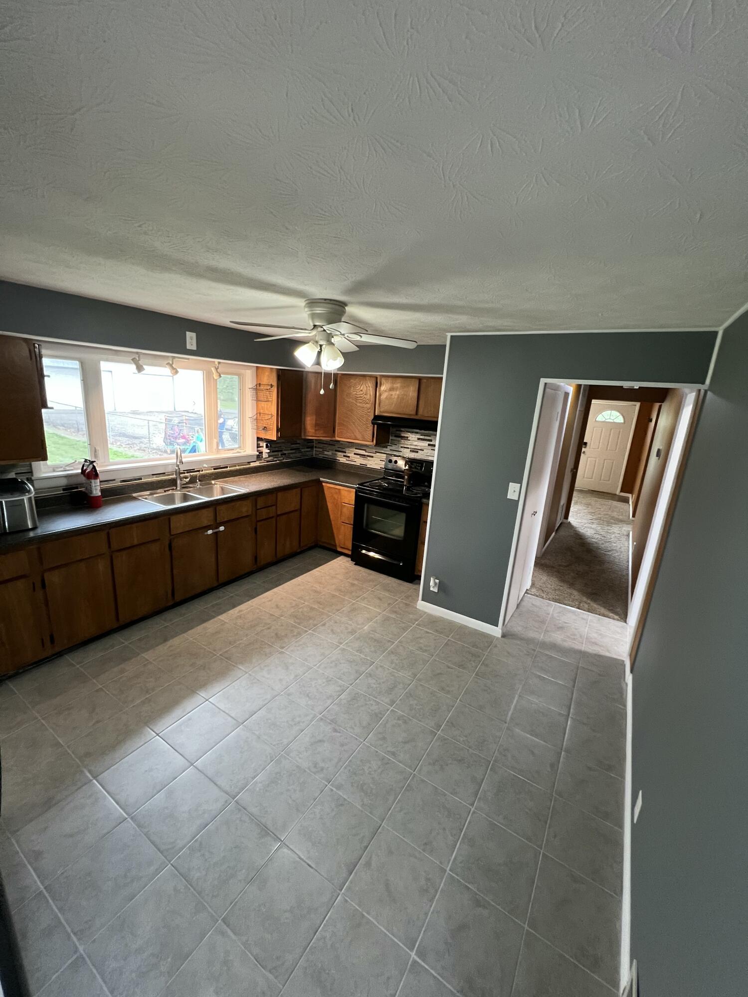 104 Ontario Road Niles, MI 49120 - Photo 27 of 43 IMG_4258