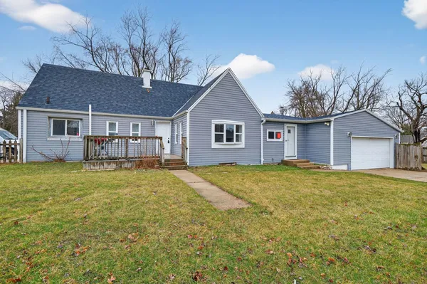 $269,900 | 3249 Gilead Avenue, Zion, IL 60099