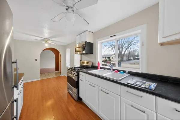 $269,900 | 3249 Gilead Avenue, Zion, IL 60099
