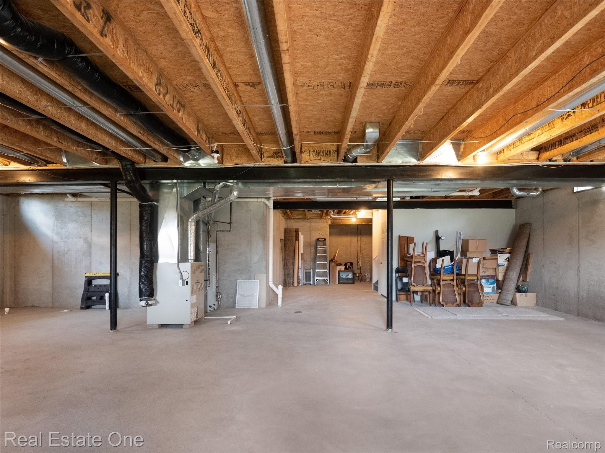 3597 Everett Drive Rochester, MI 48307 - Photo 44 of 57 Daylight Basement with Lots of Natural Light Flowing Through.jpg