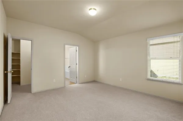 $1,575 | 112 Hondo Gap Lane, Jarrell, TX 76537