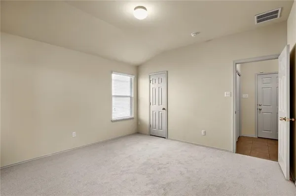 $1,575 | 112 Hondo Gap Lane, Jarrell, TX 76537