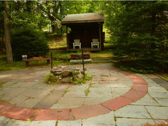 135 School Pond Road Danbury, NH 03230 - Photo 3 of 28