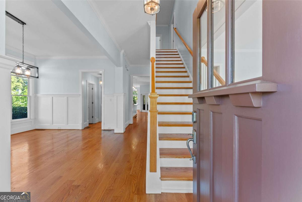 143 Easy Street Athens, GA 30601 - Photo 3 of 54