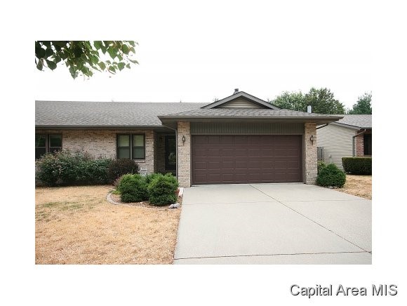 2402 Checkerberry Lane Springfield, IL 62711 - Photo 1 of 11