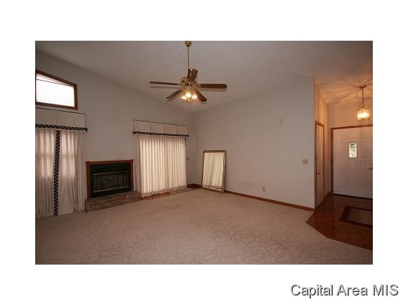 2402 Checkerberry Lane Springfield, IL 62711 - Photo 8 of 11