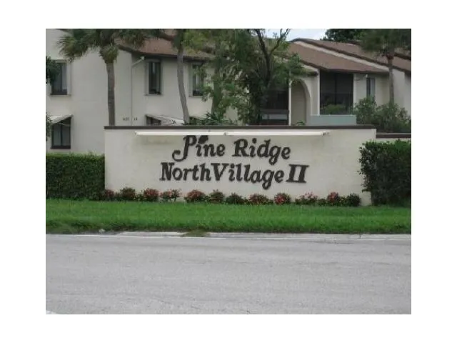 $2,000 | 618 Sea Pine Way, Unit E1, Greenacres, FL 33415