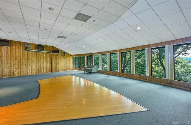 $3,500 | 126 Coachlight Square, Montrose, NY 10548