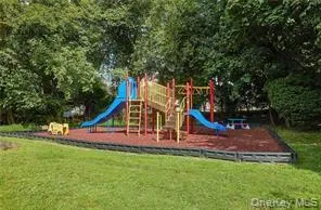 $3,500 | 126 Coachlight Square, Montrose, NY 10548