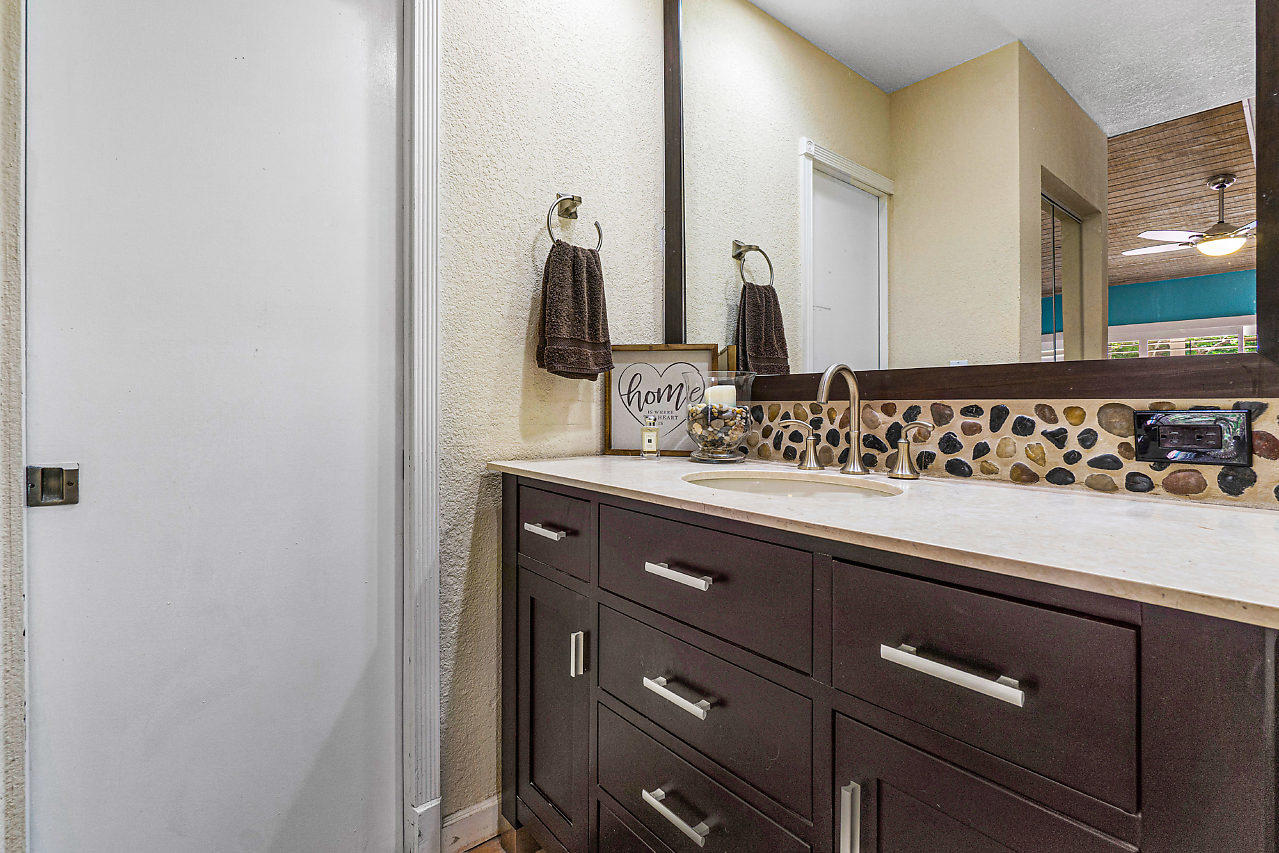 21077 Escondido Way Boca Raton, FL 33433 - Photo 23 of 37 023-21077EscondidoWay-BocaRaton-FL-small