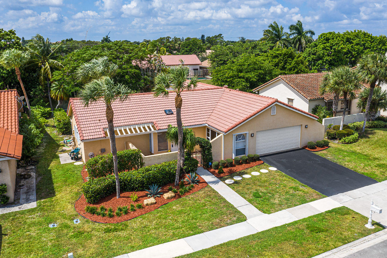21077 Escondido Way Boca Raton, FL 33433 - Photo 31 of 37 031-21077EscondidoWay-BocaRaton-FL-small