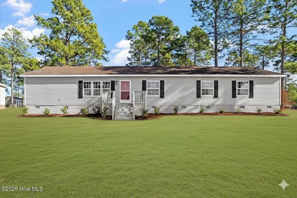 $279,900 | 190 Pickett Circle, Vass, NC 28394