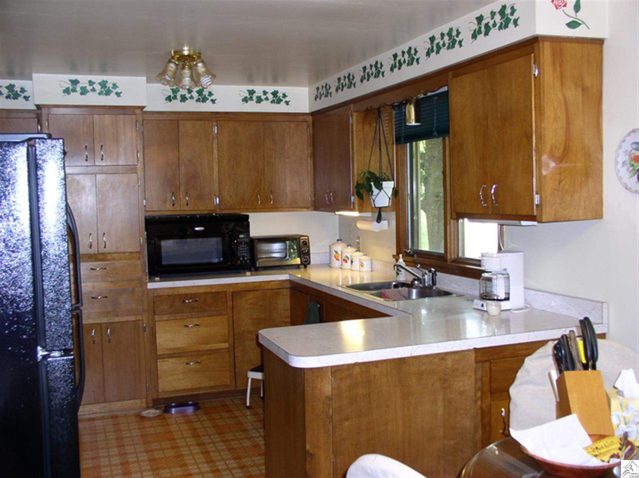 6674 Rice Lake Road Duluth, MN 55803 - Photo 3 of 9